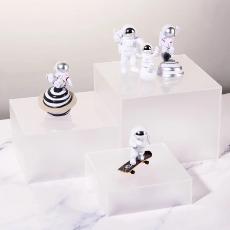 PRESENTOIR TRANSPARENT 4 NIVEAUX